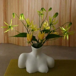 Breast Friend Vase (Matte White)