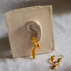 Gilded Cloth Earrings (Gold)