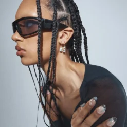 Ile Flottante Hoop Earrings