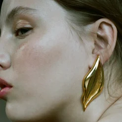 Ms Connie Lingus Earrings