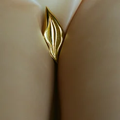 Ms Connie Lingus Earrings