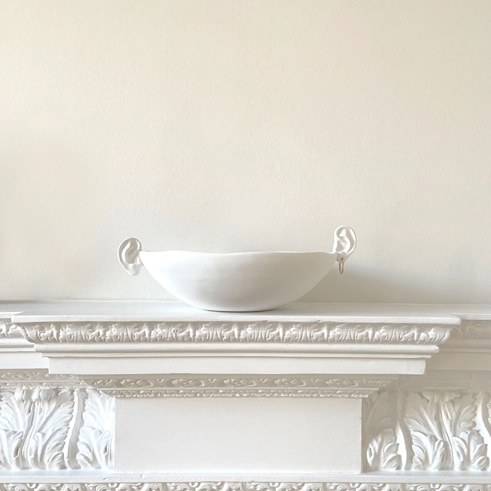 White Noise Ear Bowl